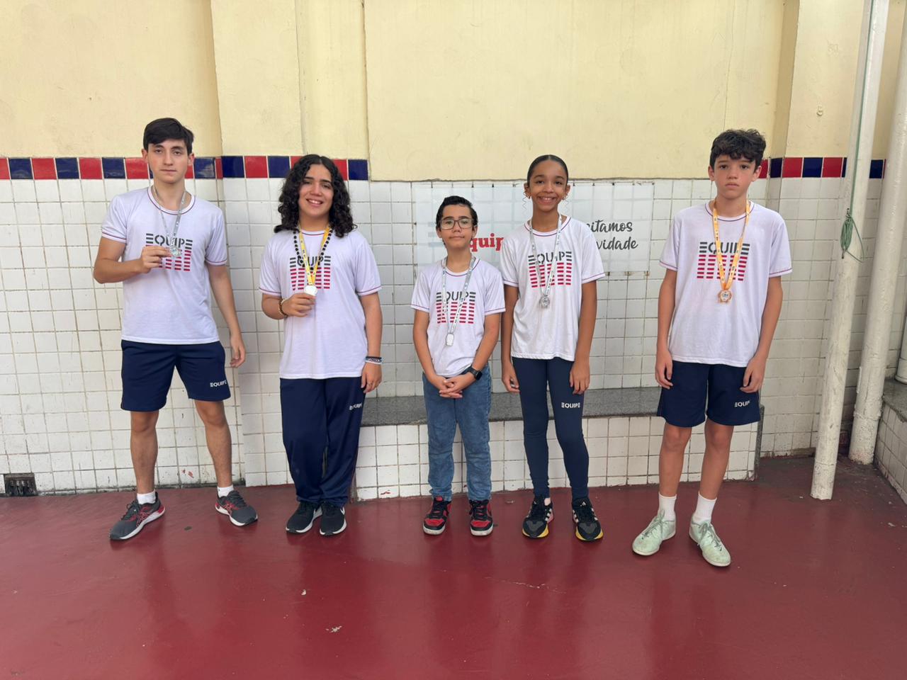Estudantes premiados do Colégio Equipe